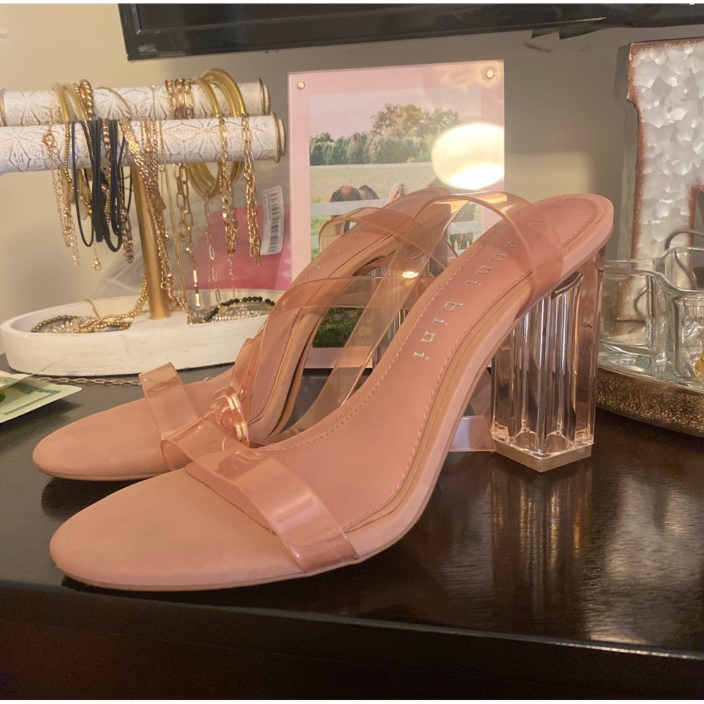 lyria glam nude gianni bini heels